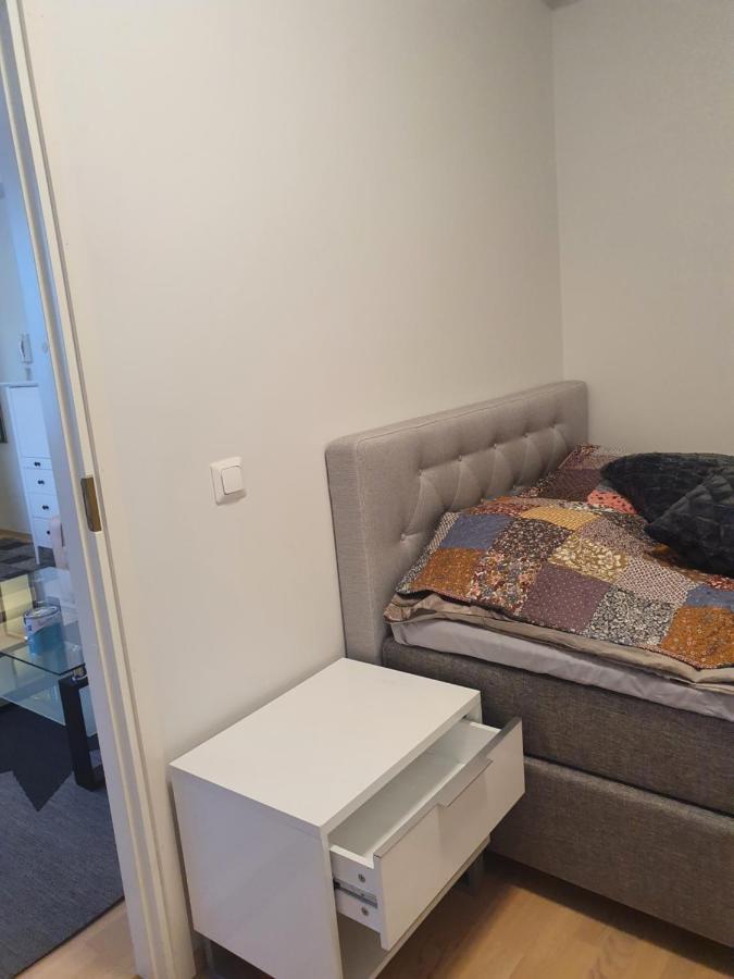 Moderni, Viihtyisae Pikkukaksio Saunalla Pori Exterior photo